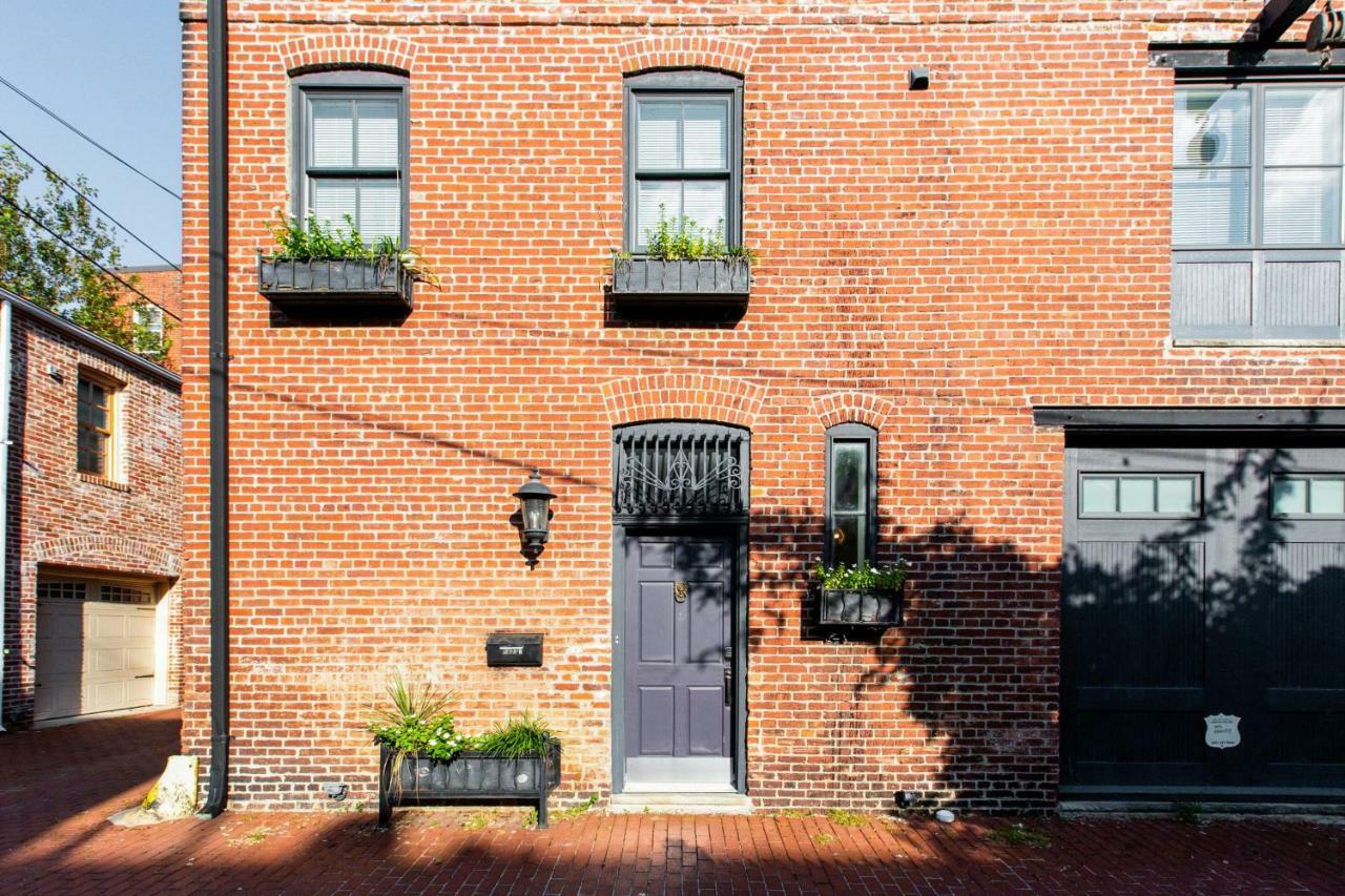 Luxury Fire House - Memorable Stay! Metro Parking Lofts "Old Ledroit Park Fire Station" Washington Exterior foto